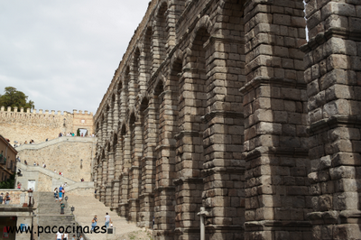 Acueducto de Segovia de día