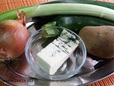 Crema de calabacín con queso azul ingredientes