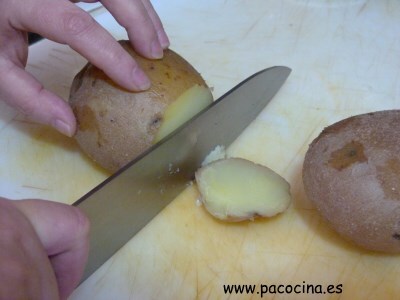 Cortar puntas a las patatas